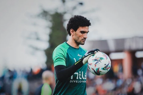 موقف الحراس ومفاجأة أوباما.. مصدر يكشف ليلا كورة مصير خماسي الزمالك بنهاية عقودهم